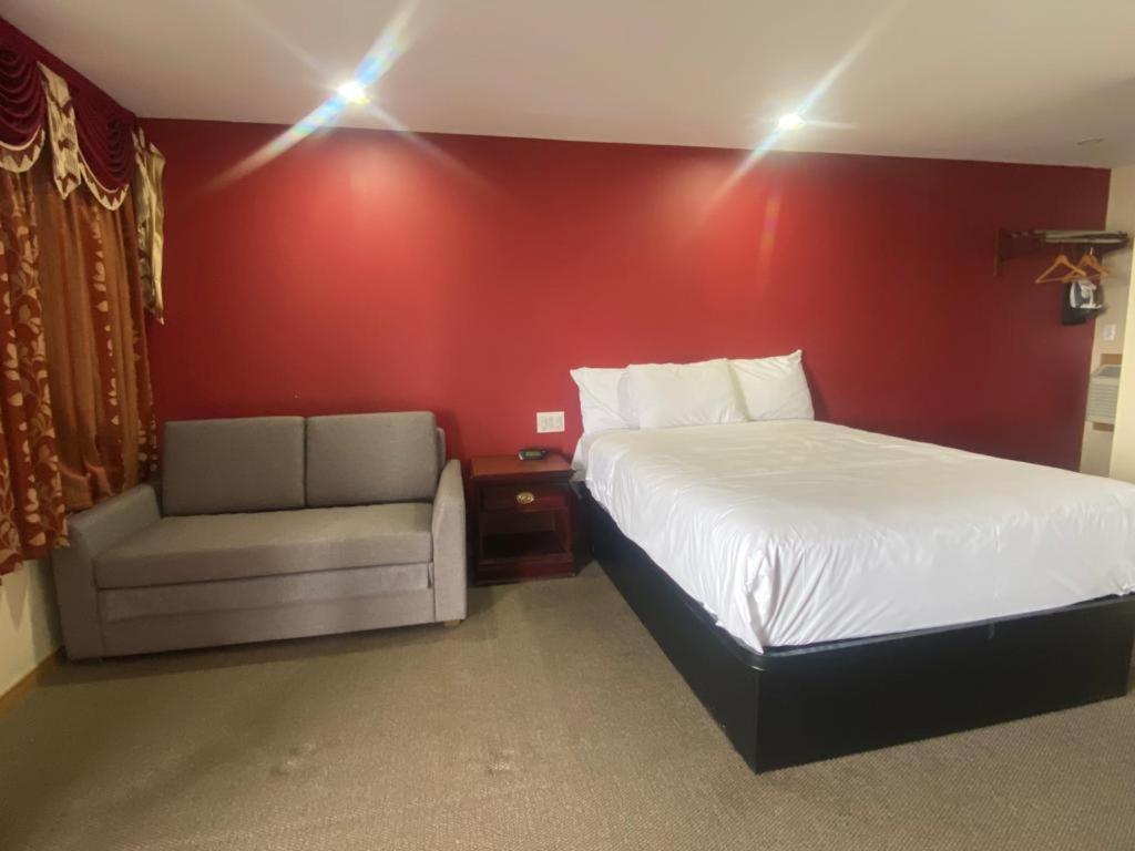 Masterson'S Motel Greater Napanee Buitenkant foto