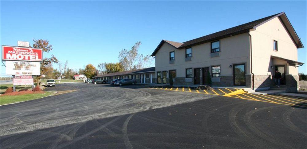 Masterson'S Motel Greater Napanee Buitenkant foto